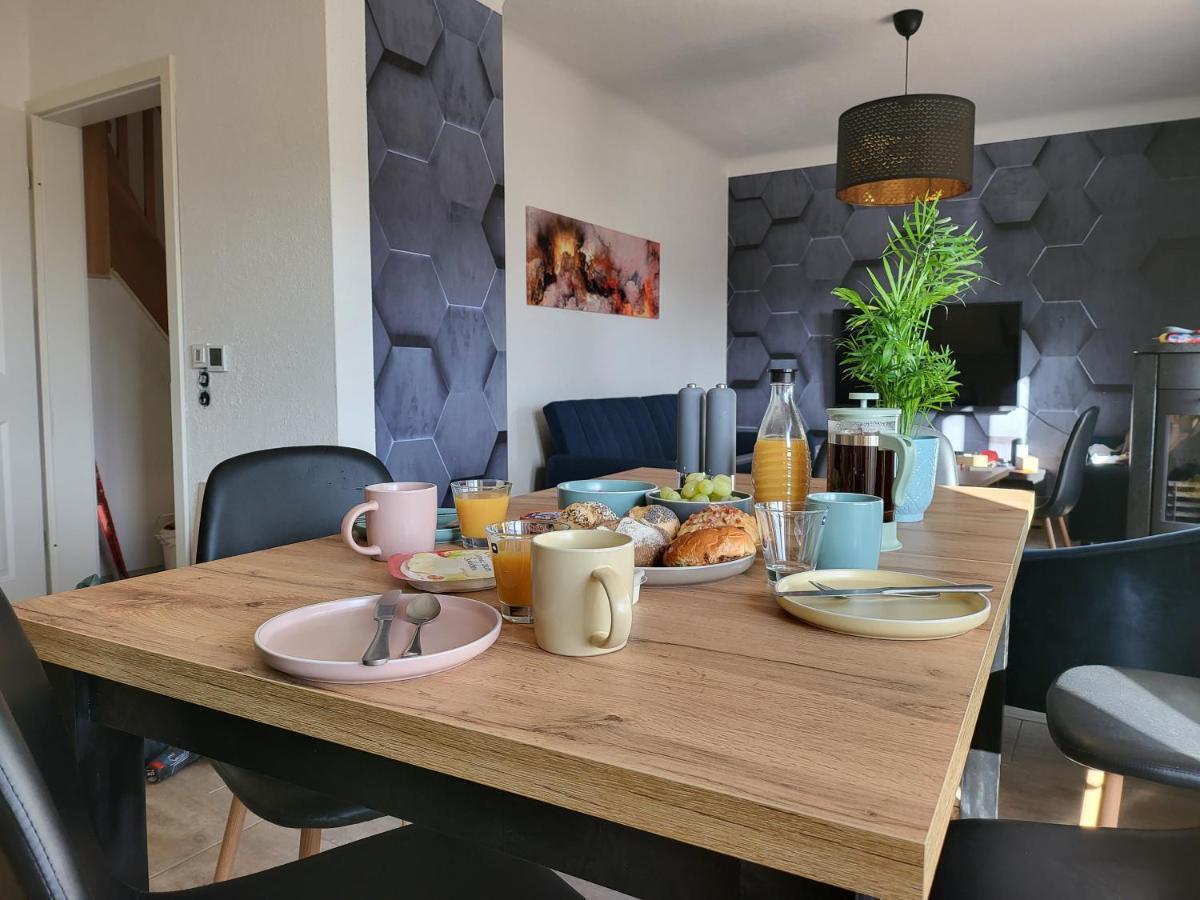 Modernes Behagliches Haus Mit Kamin, Terrasse Und Garten มัคเดอบวร์ก ภายนอก รูปภาพ